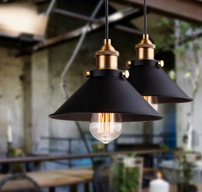 Rustic Iron LED Chandelier – American Countryside Style for Indoor Spaces