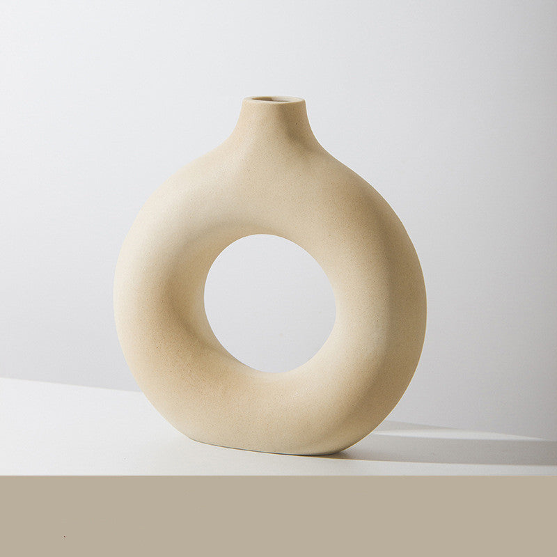Minimalist Frosted Porcelain Vase – Unglazed Modern Decor Piece
