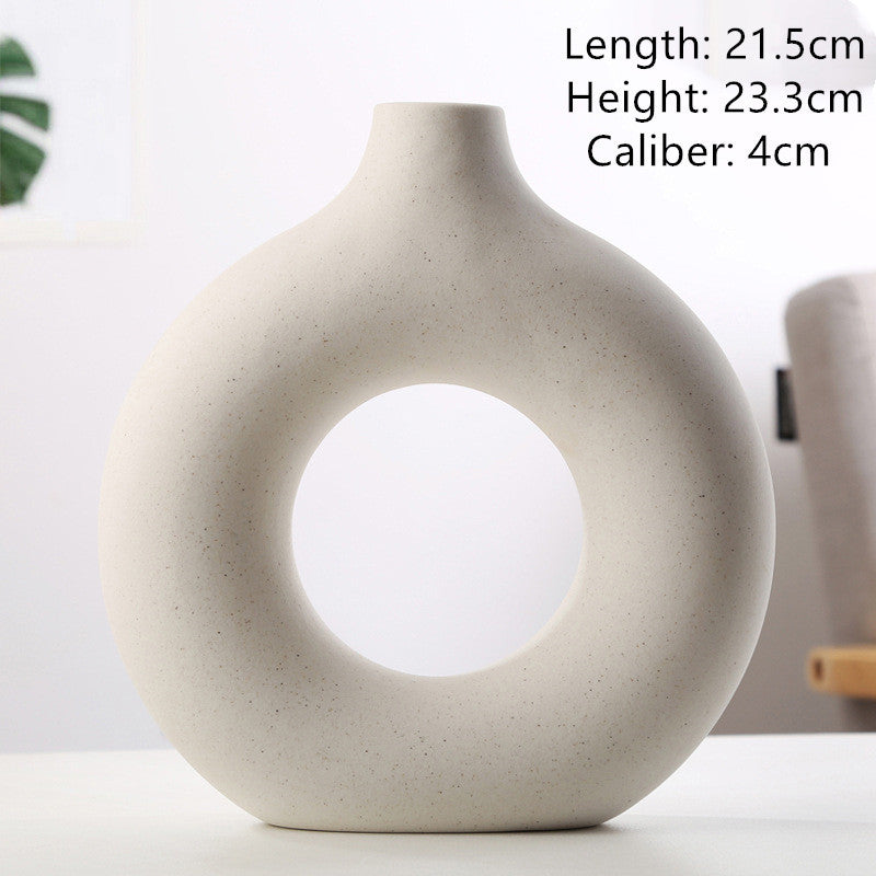 Minimalist Frosted Porcelain Vase – Unglazed Modern Decor Piece