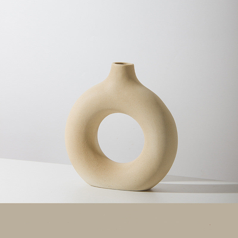 Minimalist Frosted Porcelain Vase – Unglazed Modern Decor Piece