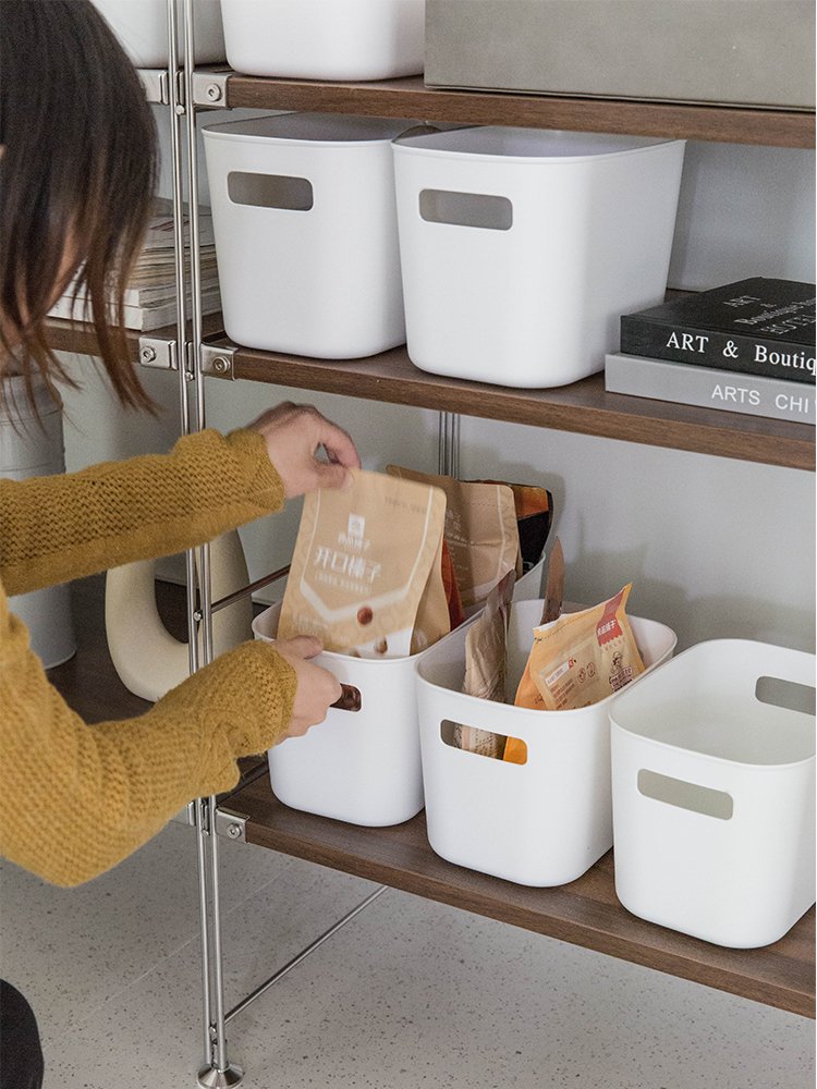 Plastic Desktop Storage Sundries Basket Sorting Box Storage Basket - Image 2