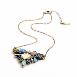 Chic Alloy Pendant Necklace